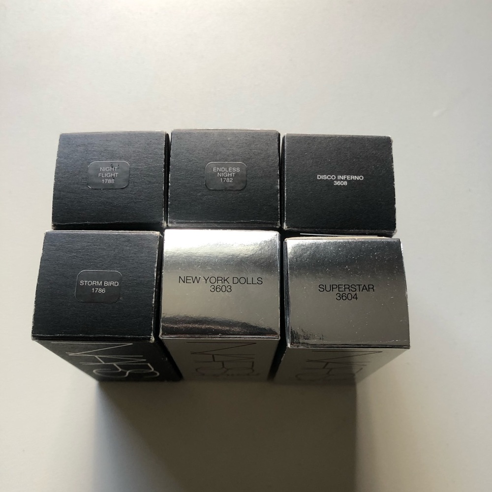 ๐ Nars Polish Set - Picture 2 of 6